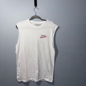 Dewar’s Birdie Juice Sleeveless White Tee Size Large EUC